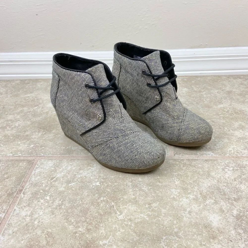 Toms Kala Metallic Desert Wedge Booties